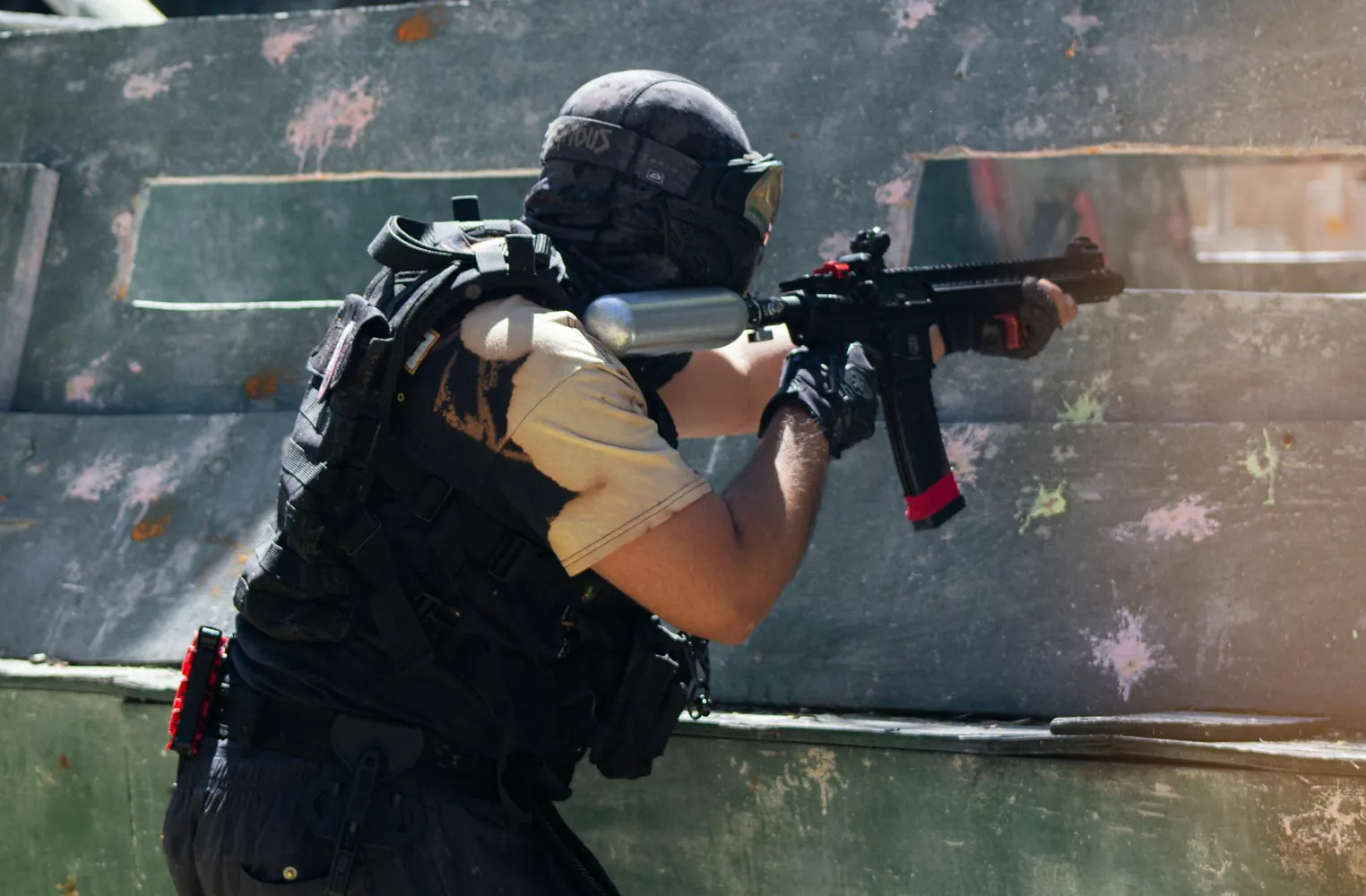 Building Cohesive Teams in Competitive Tactical Shooters